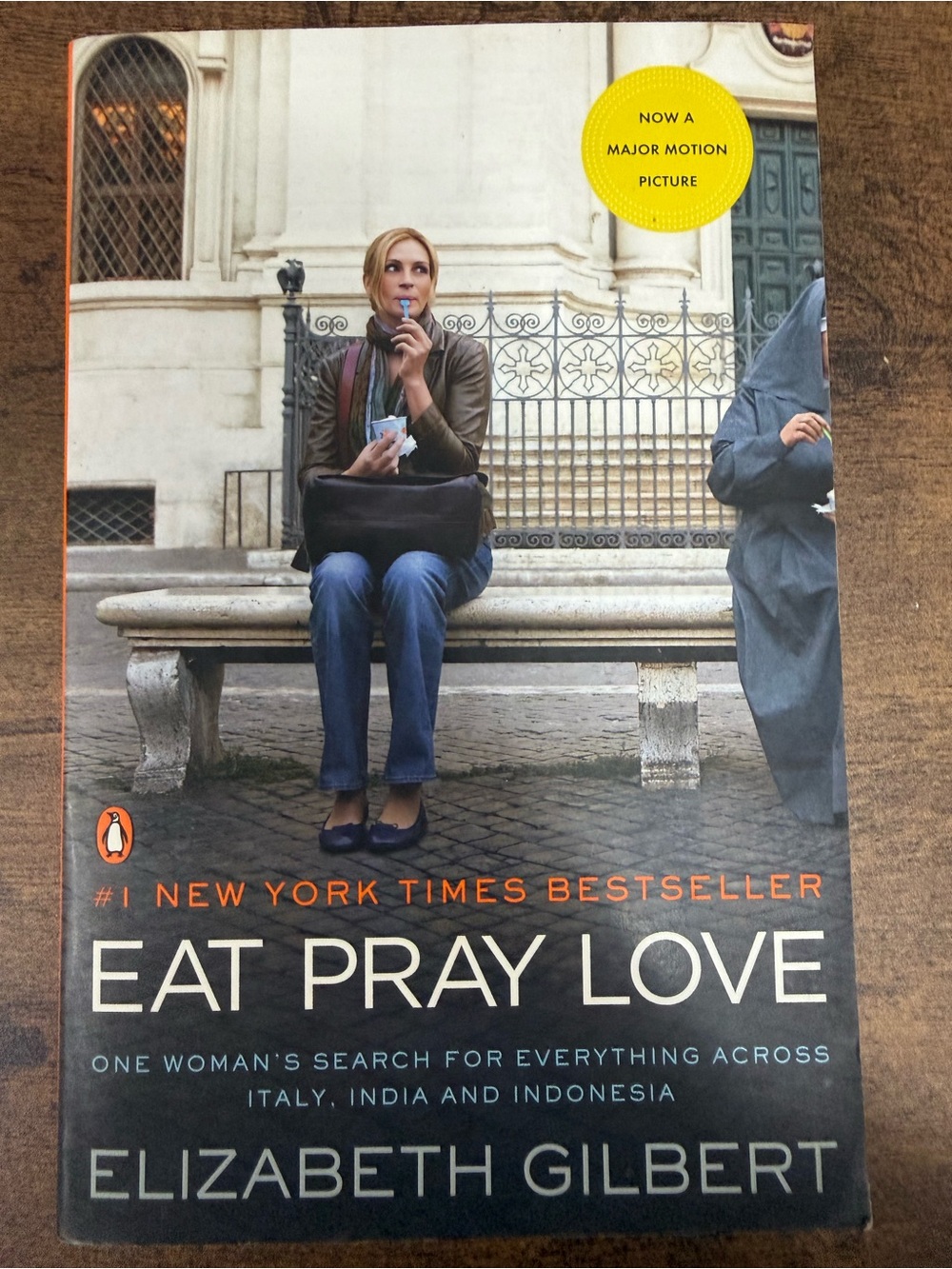 💚4/$20 Eat Pray Love by Elizabeth Gilbert - Paperback Novel